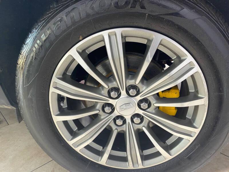 2020 Cadillac XT5 Luxury