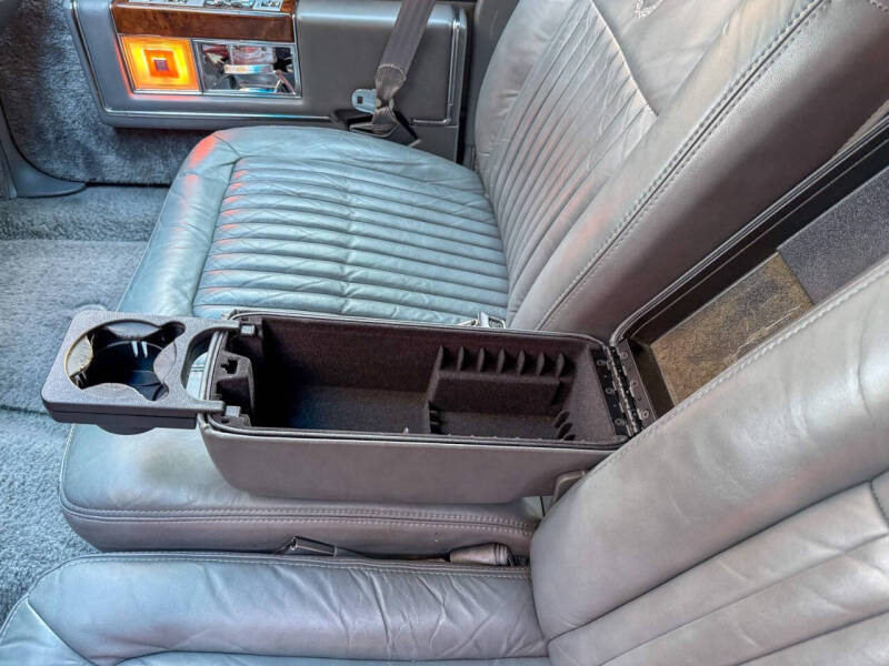 1992 Cadillac Brougham