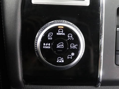 2024 Mitsubishi Outlander PHEV SE