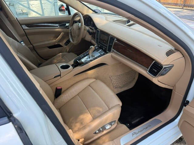 2014 Porsche Panamera