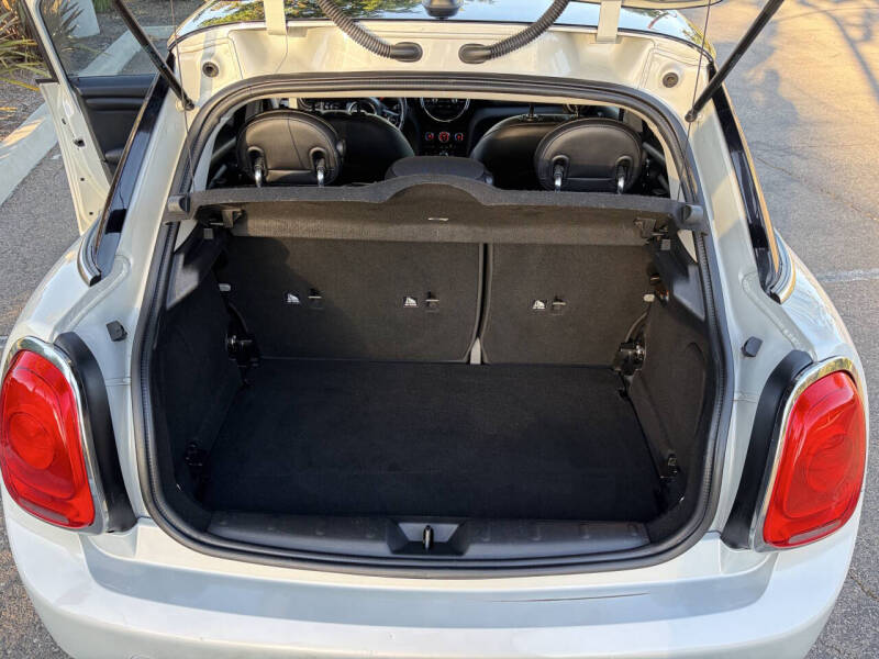 2016 MINI Hardtop 4 Door Cooper