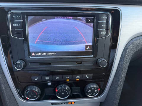 2013 Volkswagen Passat TDI SE