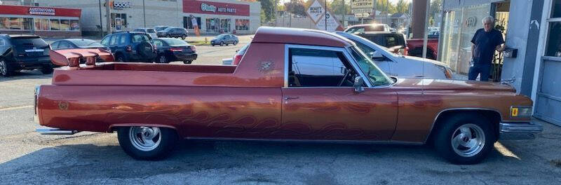 1976 Cadillac Sixty Special for sale at STEVE GRAYSON MOTORS in Youngstown OH