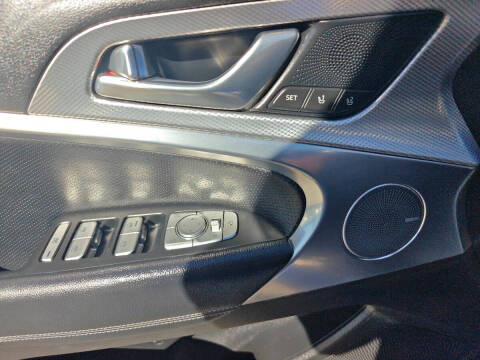 2022 Genesis G70