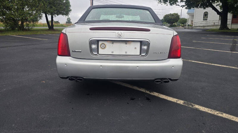 2004 Cadillac DeVille