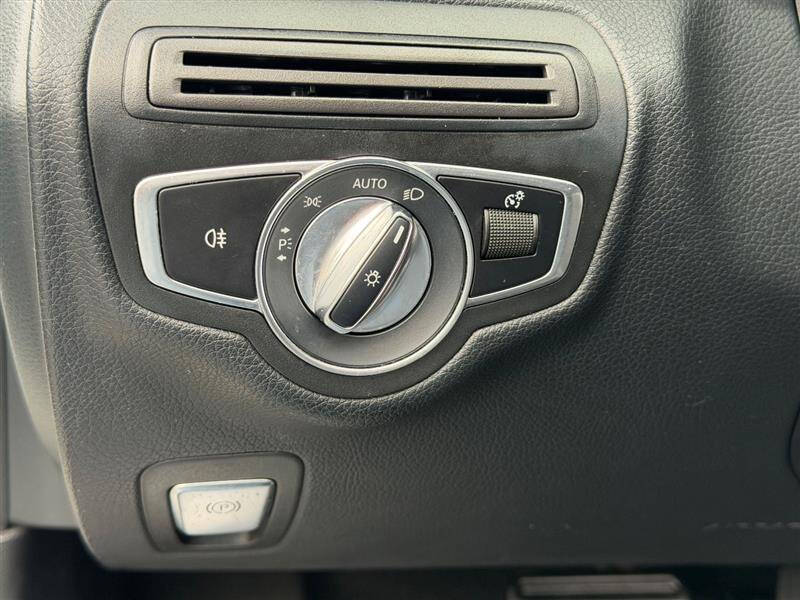 2019 Mercedes-Benz C-Class C 300