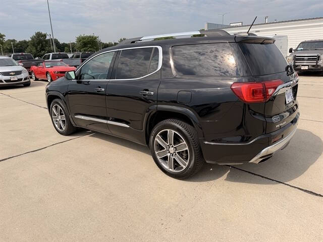 2019 GMC Acadia Denali
