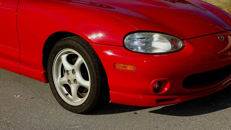 2000 Mazda MX-5 Miata