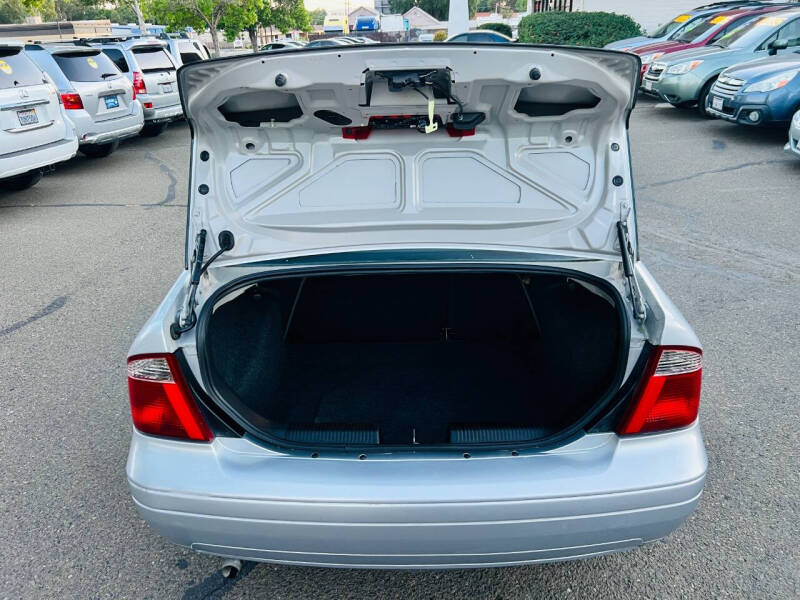 2006 Ford Focus ZX4 S
