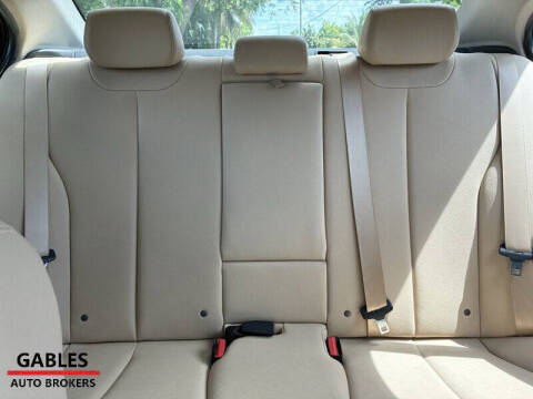 2018 BMW 3 Series 320i