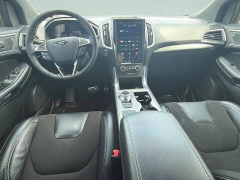 2023 Ford Edge ST