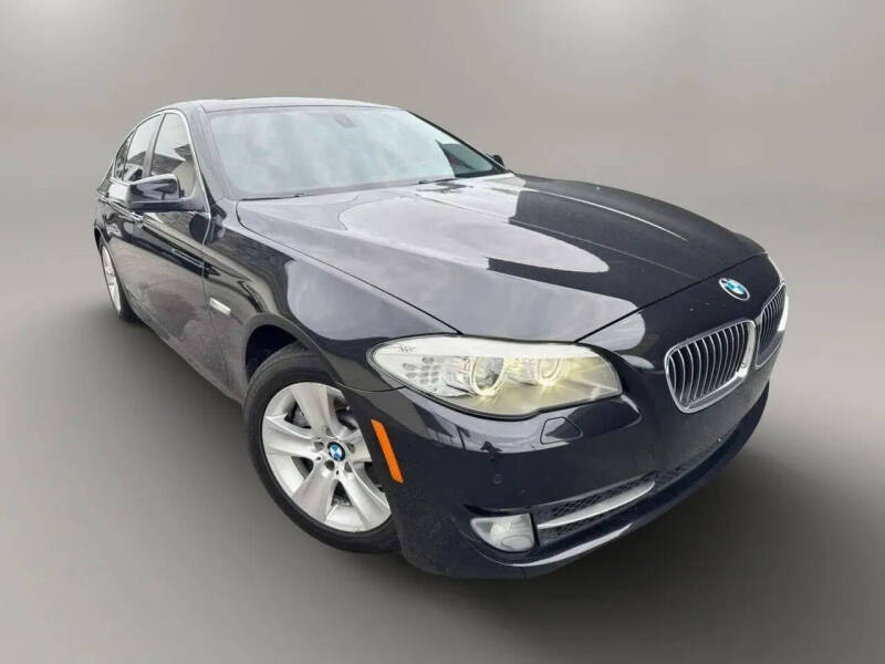 2012 BMW 5 Series 528i