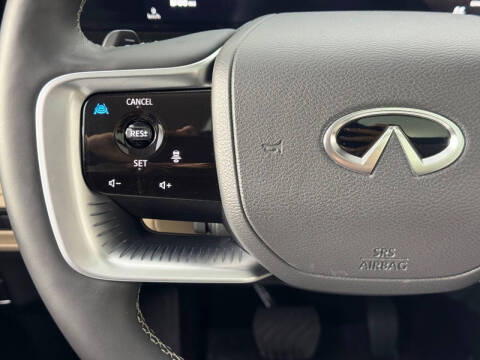 2025 Infiniti QX80 Pure