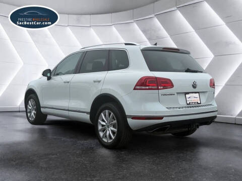 2017 Volkswagen Touareg V6 Sport