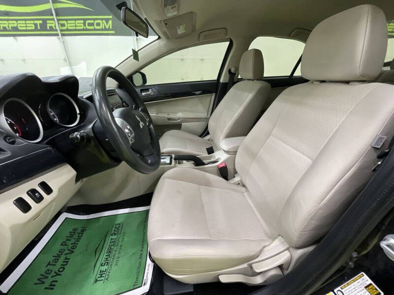 2016 Mitsubishi Lancer ES