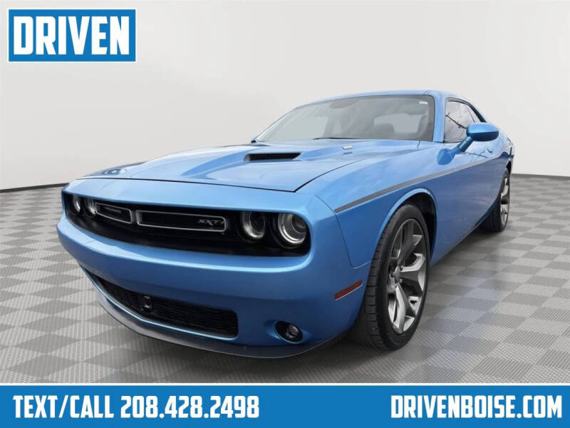 2015 Dodge Challenger SXT Plus