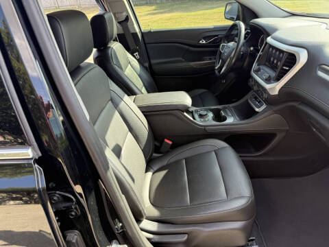 2020 GMC Acadia SLT