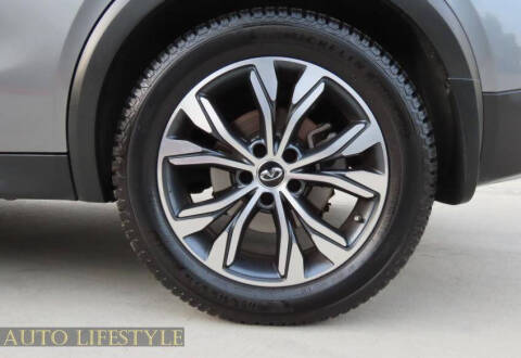 2018 Infiniti QX30 Luxury