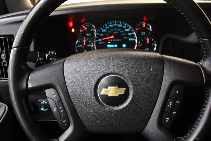 2021 Chevrolet Express 2500