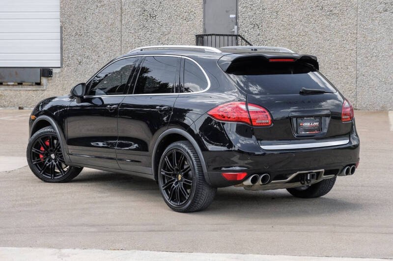 2012 Porsche Cayenne Turbo