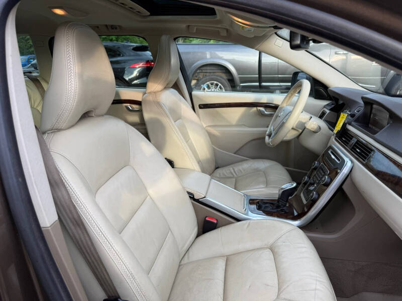 2013 Volvo XC70 3.2 Premier Plus