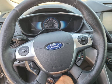 2015 Ford C-MAX Hybrid SE