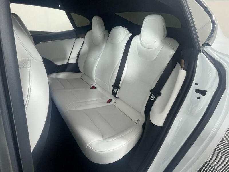 2023 Tesla Model S Standard Range