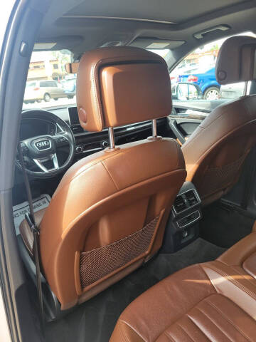 2018 Audi Q5 2.0T quattro Premium Plus