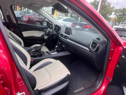 2014 Mazda MAZDA3 s Grand Touring