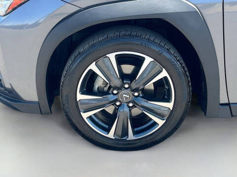 2022 Lexus UX 200