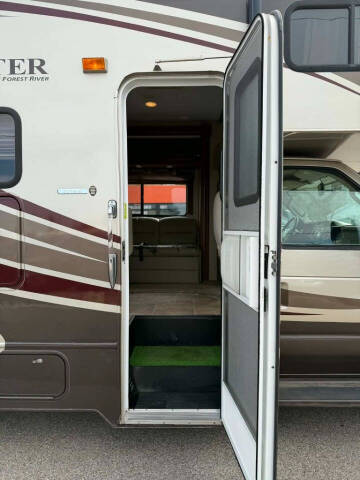 2012 Forest River FORESTER 3011DS