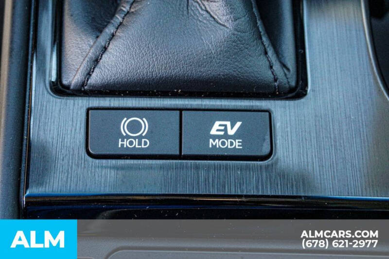 2024 Lexus ES 300h Luxury