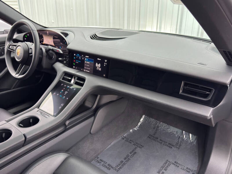 2023 Porsche Taycan