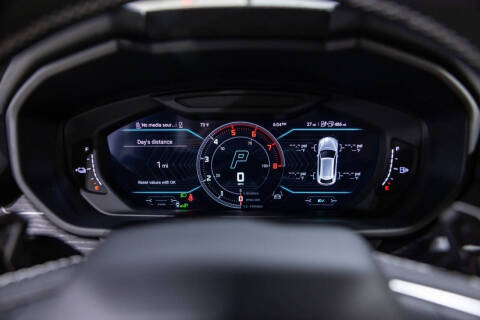 2025 Lamborghini Urus SE