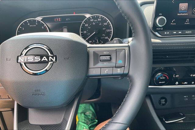 2026 Nissan Rogue Dark Armor