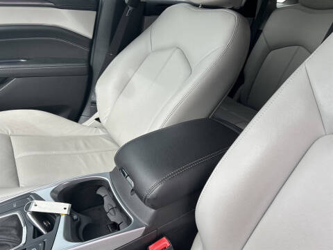 2015 Cadillac SRX