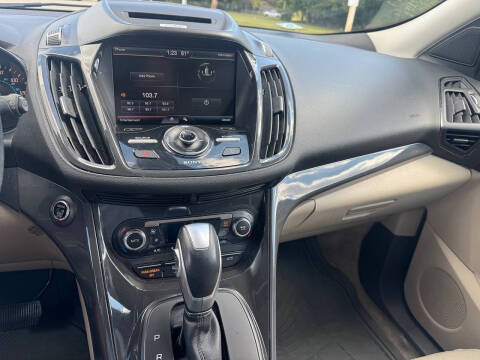 2015 Ford Escape Titanium