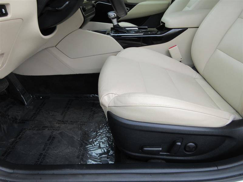 2019 Kia Cadenza Premium