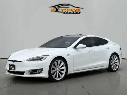 2016 Tesla Model S 90D