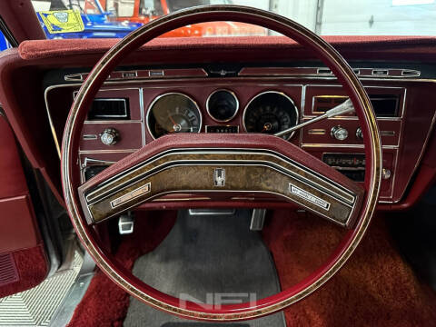 1975 Ford Thunderbird