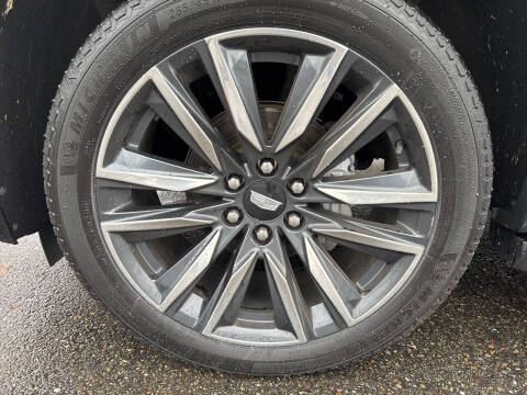 2021 Cadillac Escalade Sport