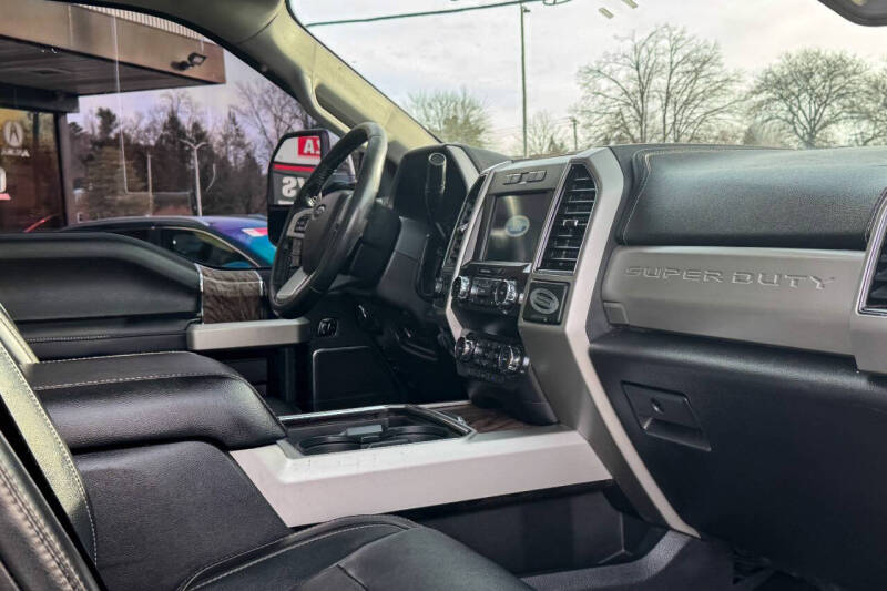 2019 Ford F-250 Super Duty Lariat