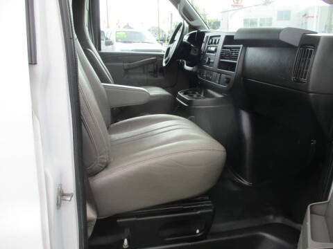 2020 Chevrolet Express 3500