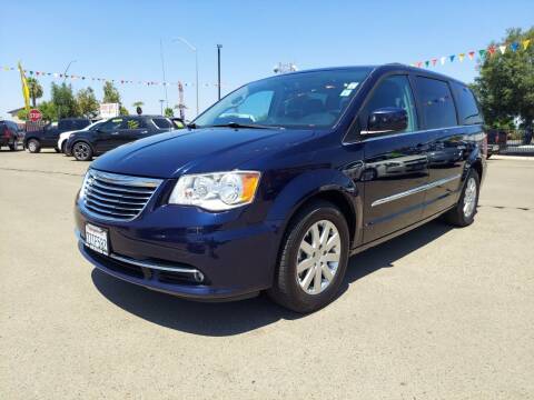 2016 Chrysler Town and Country for sale at Credit World Auto Sales in Fresno CA