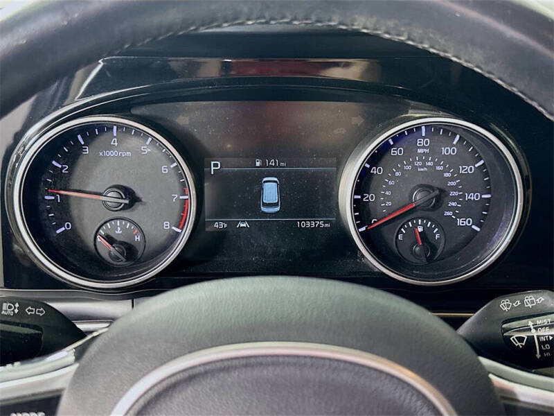 2022 Kia Carnival EX