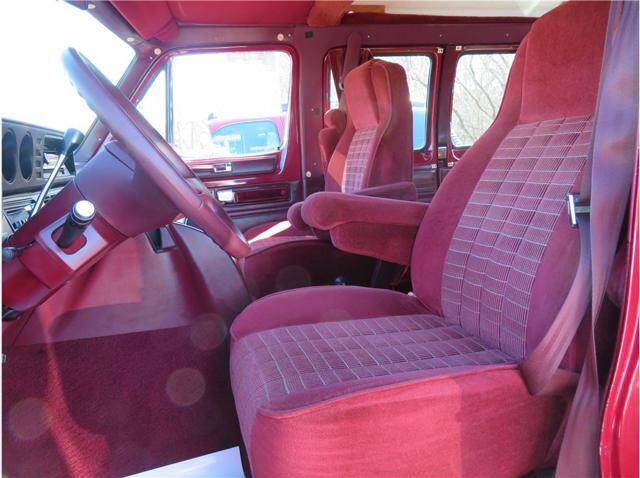 1989 Dodge Ram Van