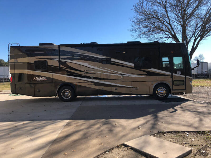 2012 Tiffin Allegro RED