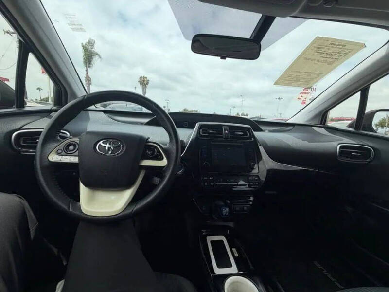 2016 Toyota Prius