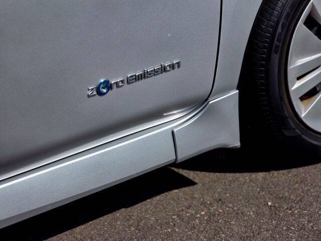 2018 Nissan LEAF S