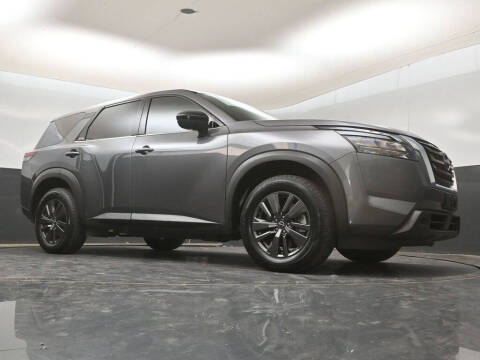 2023 Nissan Pathfinder S